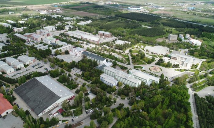 Uygulamalı Bilimler Fakültesi 2 yeni bölümü ile eğitim-öğretime hazır