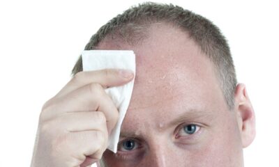 “Uykuda aşırı terlemek hastalık belirtisi”