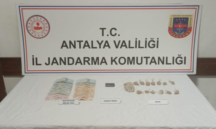 Uyuşturucu operasyonuna 3 gözaltı
