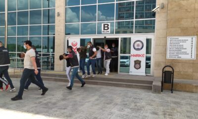 Uyuşturucu ticareti yaptığı tespit edilen 2 kişi tutuklandı