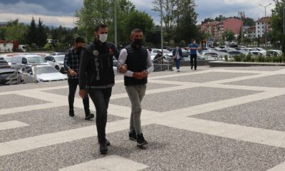 Uyuşturucuyla yakalanan şahıs adliyeye sevk edildi