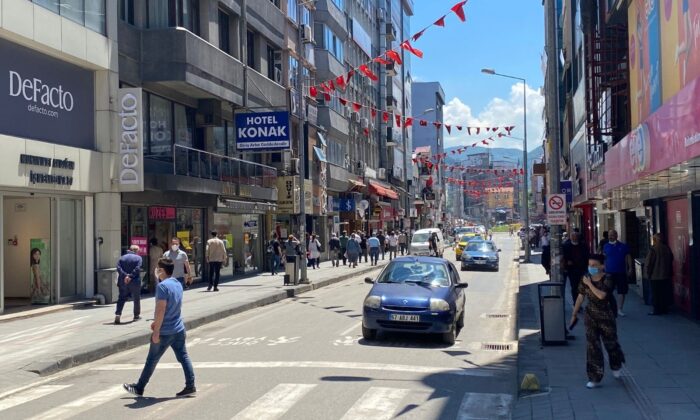 Vakaların azaldığı Zonguldak’ta vatandaşlar kurallara uyuyor