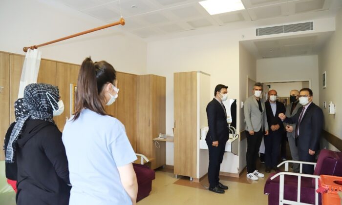 Vali Ayaz’dan vatandaşlara ’aşı olun’ çağrısı