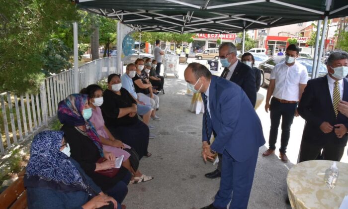 Vali Canalp: “Önemli olan vaka sayılarındaki azlık kadar sürekliliğidir”