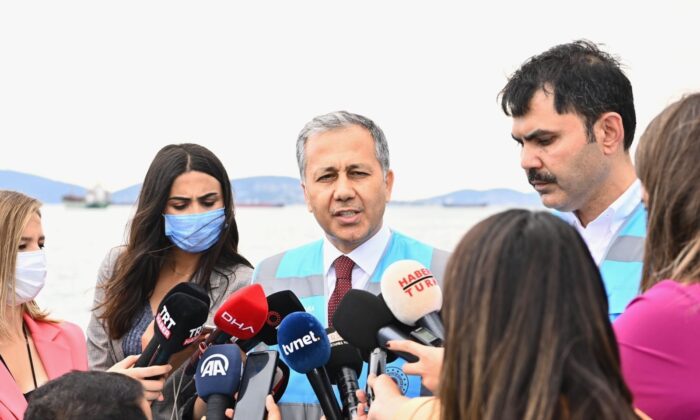 Vali Yerlikaya: “18 Haziran itibariyle İstanbul’umuzda bin 361 metreküp müsilaj temizlendi”