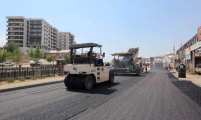 Van Büyükşehir Belediyesinden yol asfaltlama çalışması