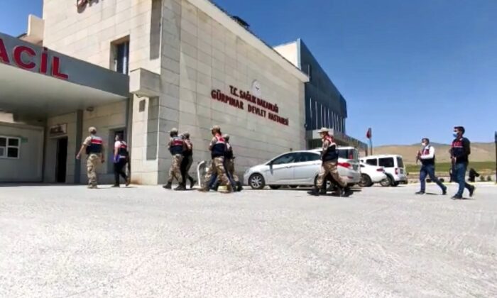 Van merkezli 3 ilde PKK/KCK operasyonu: 7 gözaltı