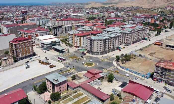 Van’da iki kavşağın ismi değişti