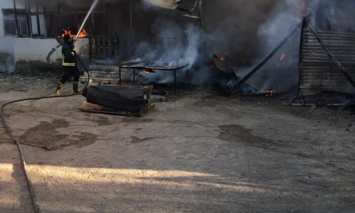 Van’da korkutan yangın