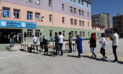 Van’da YKS ikinci oturumu başladı