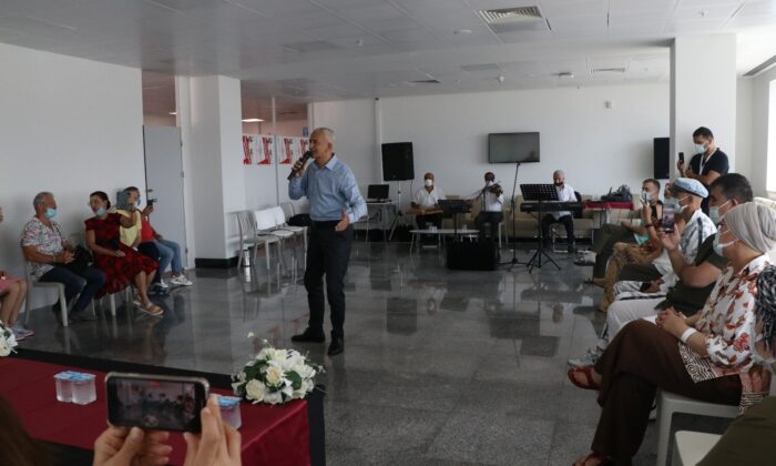 Yabancı hastalar hem şifa hem moral buluyor