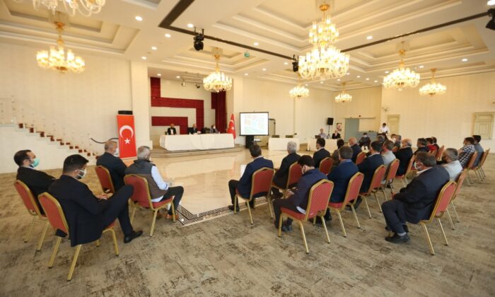 Yağıştan dolayı mahsulleri zarar gören çiftçilerin zararı karşılanacak