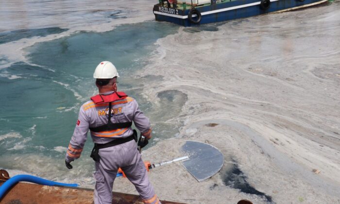 Yalova’da müsilaj temizliği başladı