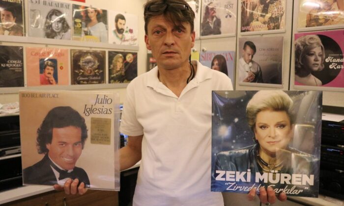 Yarım asırlık plaklar yeniden kulakların pasını siliyor