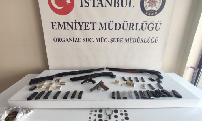 Yasa dışı silah ticareti yapan özel güvenlikçi yakalandı