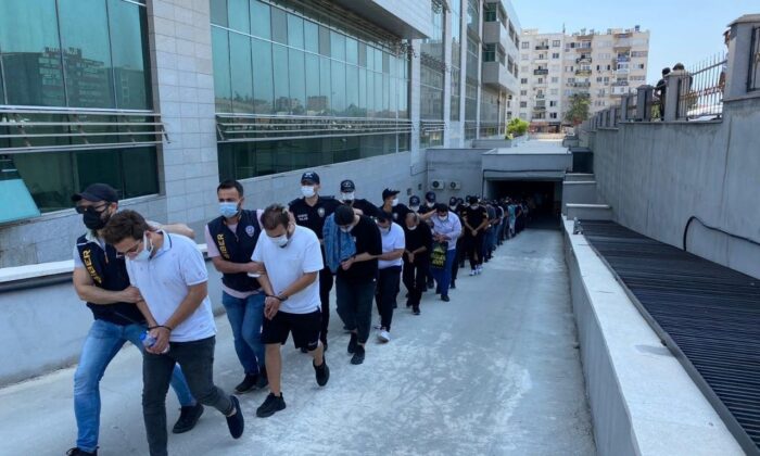 Yasadışı bahis operasyonuna 35 tutuklama