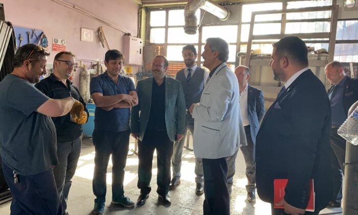 Yeniden Refah Erzurum’da dolu dizgin