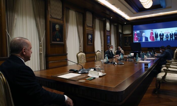 Yerli ve milli aşının ismi “Türkovac”