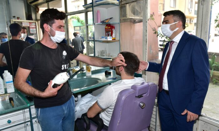 Yıldırım Belediyesi esnafın yanında