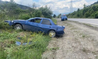 Yoldan çıkan otomobil takla attı: 4 yaralı