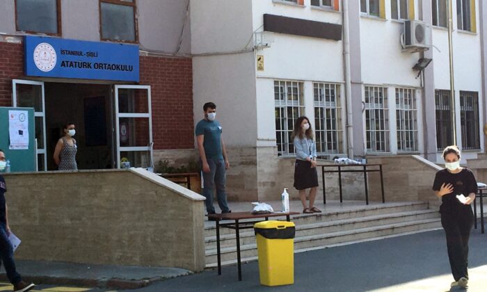 Yükseköğretim Kurumları Sınavı’na son anda yetiştirler