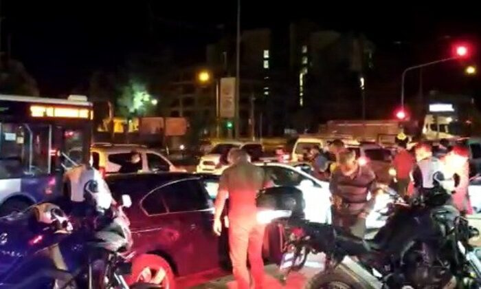 Yumruklu kavgada 4 kişi gözaltına alındı