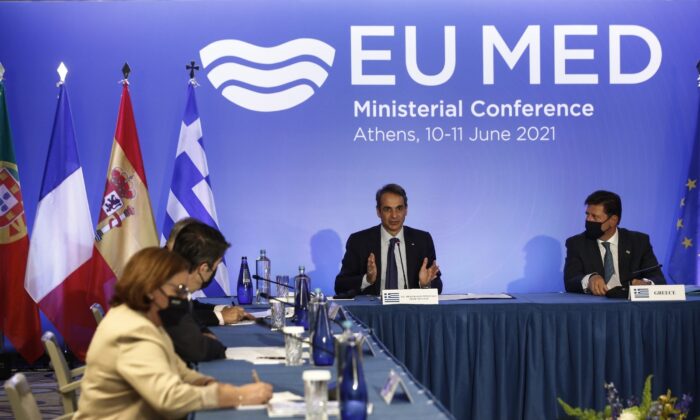 Yunanistan Başbakanı Miçotakis: “Türkiye ile pozitif bir gündeme açığız”