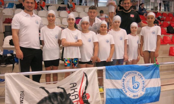 Yüzme yarışlarının ilk gününde Bağcılar’a yedi madalya