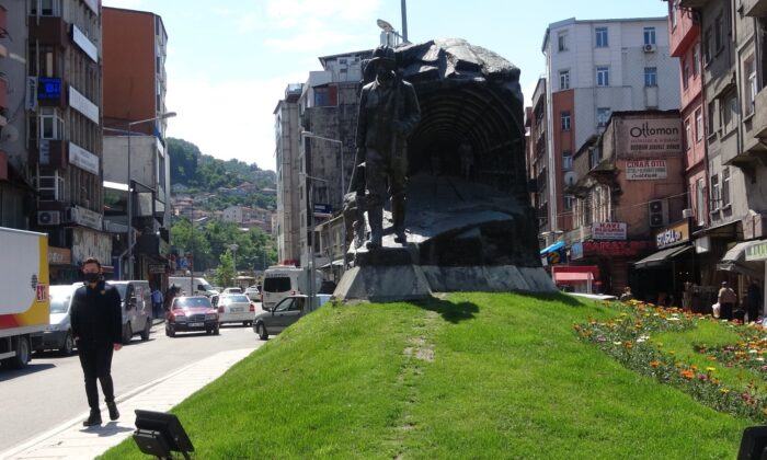 Zonguldak hafta sonuna sakin başladı