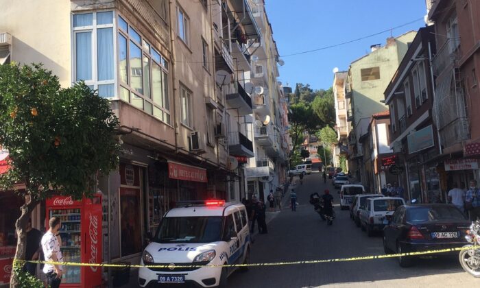 15 gündür haber alınamayan yaşlı kadın evinde ölü bulundu