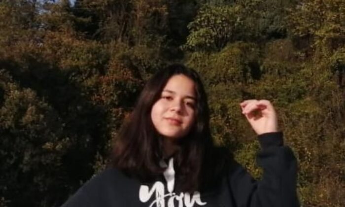 15 yaşındaki kızlarını her yerde arıyorlar