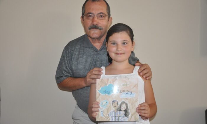 8 yaşında kitap yazdı