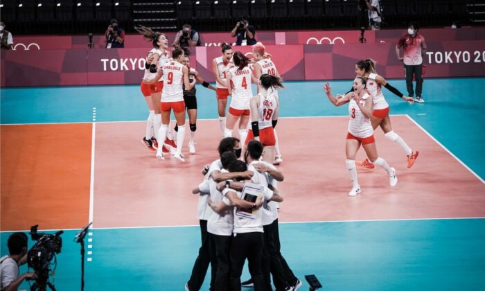 A Milli Kadın Voleybol Takımı’ndan harika başlangıç