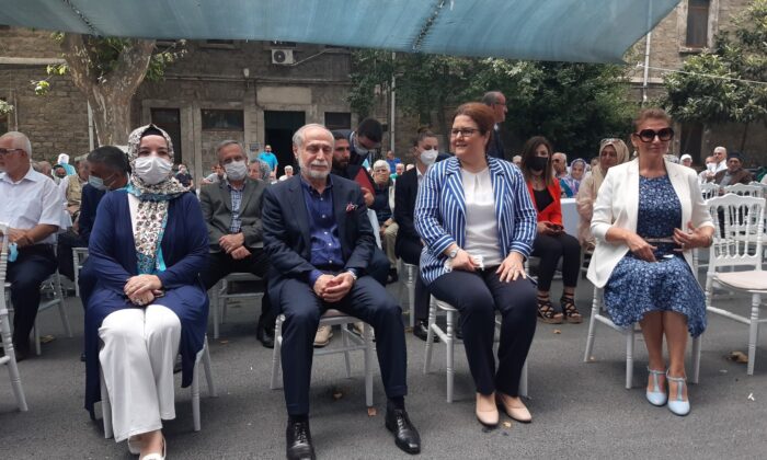 Aile ve Sosyal Hizmetler Bakanı Yanık’tan Darülaceze’ye ziyaret