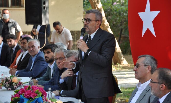 AK Parti Genel Başkan Yardımcısı Ünal: “Amerika’nın fonladığı medya kuruluşları Türkiye’nin özgüvenine saldırıyor”