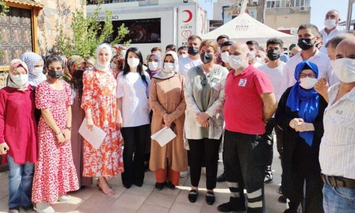 AK Parti İl Sosyal Politikalar Başkanlığı kan bağışında bulundu