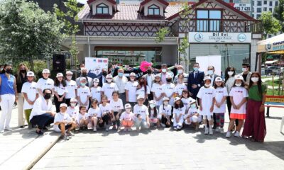 Akran zorbalığına karşı resim çizdiler