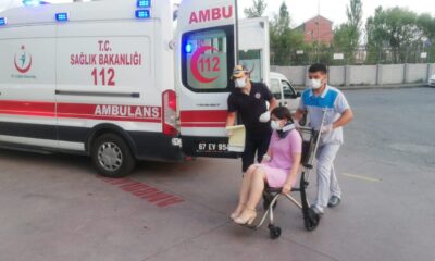 Alaplı’da 2 otomobil çarpıştı, 4 kişi yaralandı