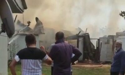 Alevlere teslim olan ev kullanılmaz hale geldi