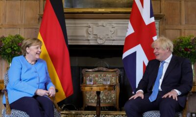 Almanya Başbakanı Merkel’den İngiltere’ye “veda” ziyareti