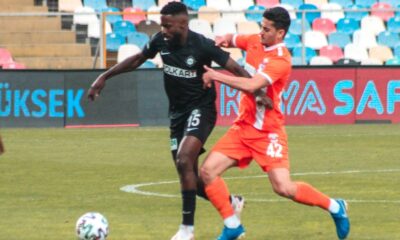 Altay, Poko ile 1 yıllık sözleşme yeniledi