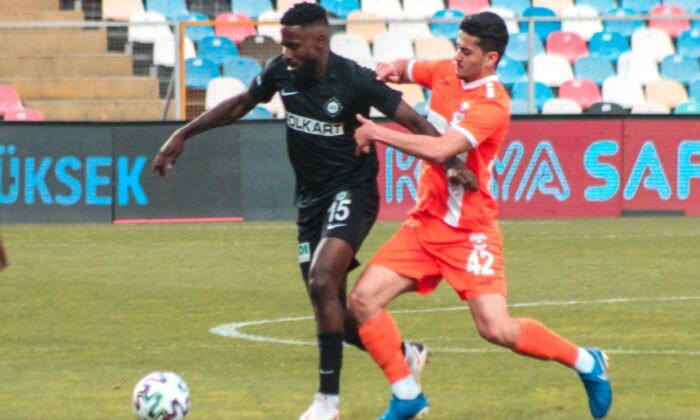 Altay, Poko ile 1 yıllık sözleşme yeniledi