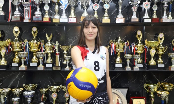 Altyapıdan A takımı bir isim daha