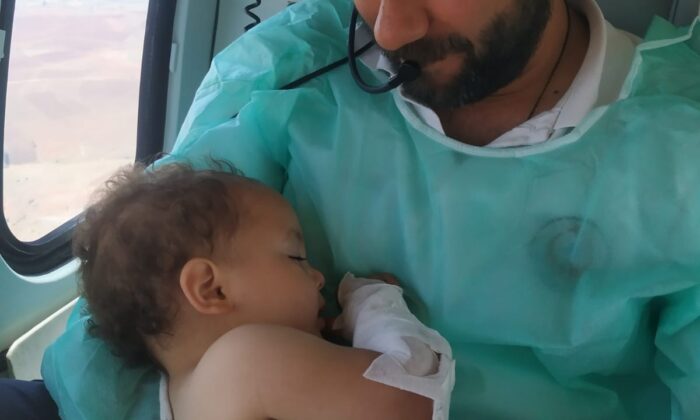 Ambulans helikopterde görevli ATT, Türkiye’nin ikinci defa içini ısıttı