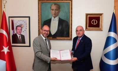 Anadolu Üniversitesi’nden Azerbaycan Programları için iş birliği protokolü