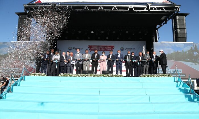 Ankara, en modern kurban satış ve kesim merkezine kavuştu