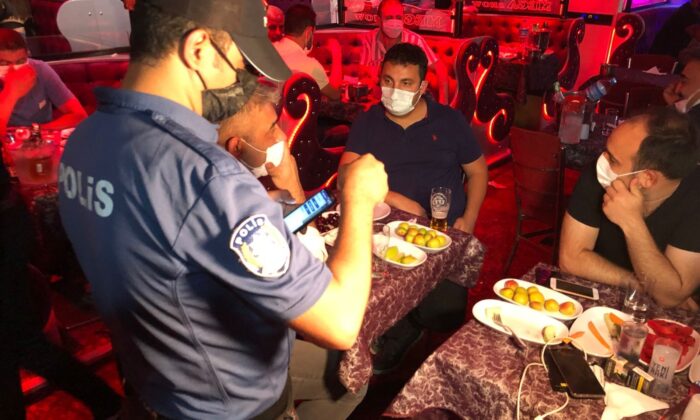 Ankara’da eğlence mekanlarına müzik yasağı denetimi