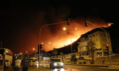 Aydıncık alev alev yanıyor