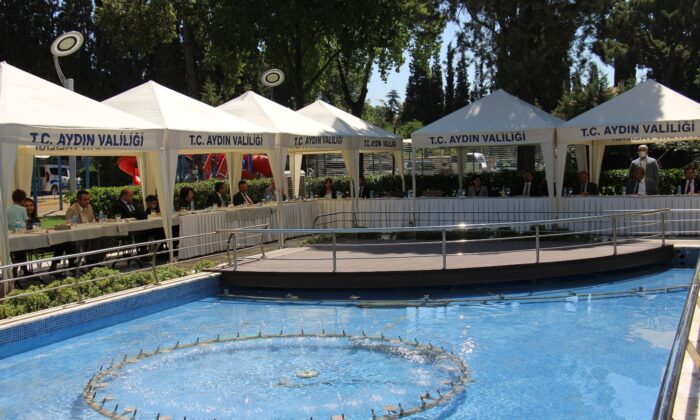 Aydın’da il protokolü bayramlaştı