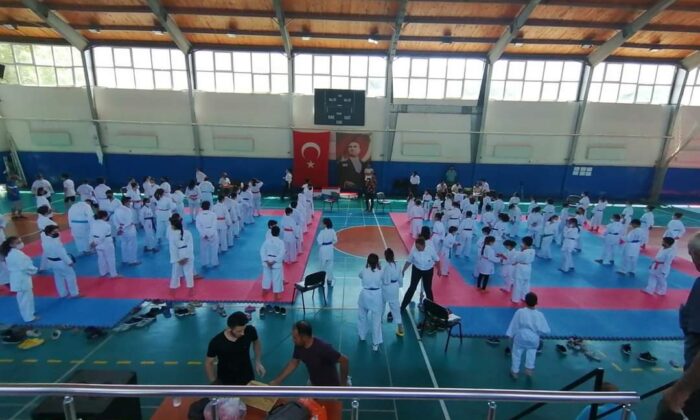 Aydınlı karateciler Koçarlı’da buluştu